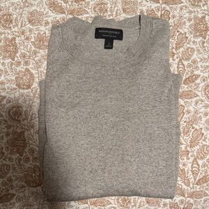 Banana Republic Factory Light Gray Crewneck Sweater